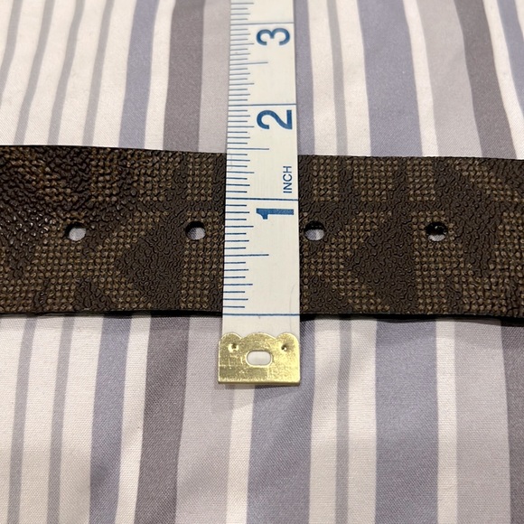 🤎Michael Kors Signature Logo Reversible Belt in Size Small - Unisex - Picture 8 of 8
